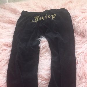 Sweatpants That Say Juicy On The Back 